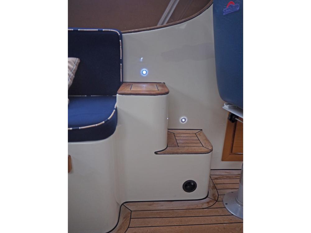 Stuurhuis, Accommodatie